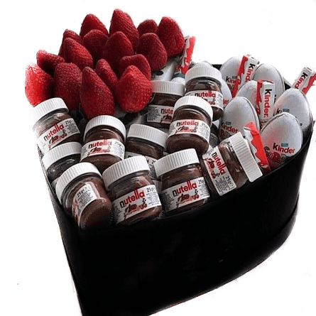 Imagen de Corazon Deluxe Descripcion: caja corazon con nutella, frutillas y kinders