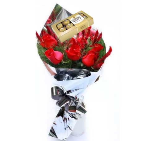 Imagen de Querida Mia Descripcion: Ramo de 6 rosas con otras flores y caja de ferrero 8 unidades 