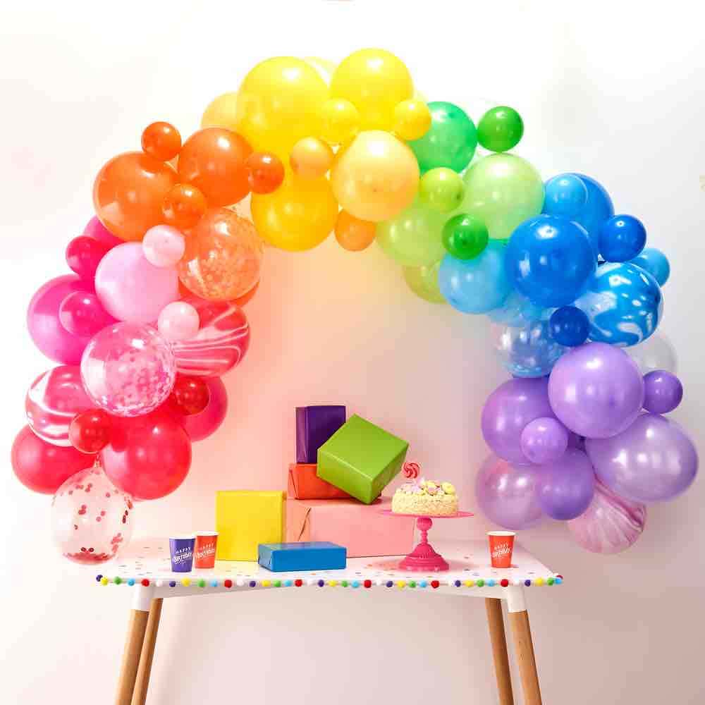 Imagen de Arco colorido Descripcion: Arco de globos colores a eleccion para decorar 