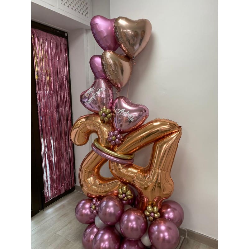 Imagen de Cumpleaños Descripcion: Columna de globos Cromados con numeros para regalar 